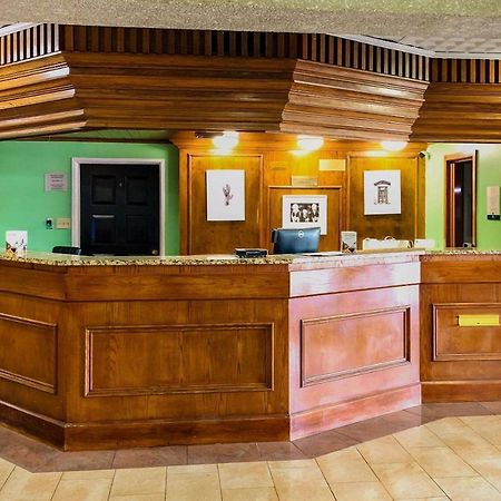 Quality Inn & Suites Austin North Екстериор снимка