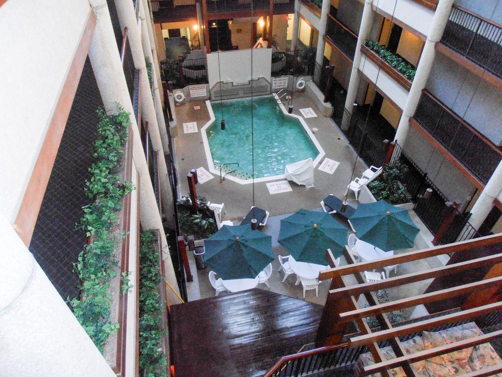 Quality Inn & Suites Austin North Екстериор снимка