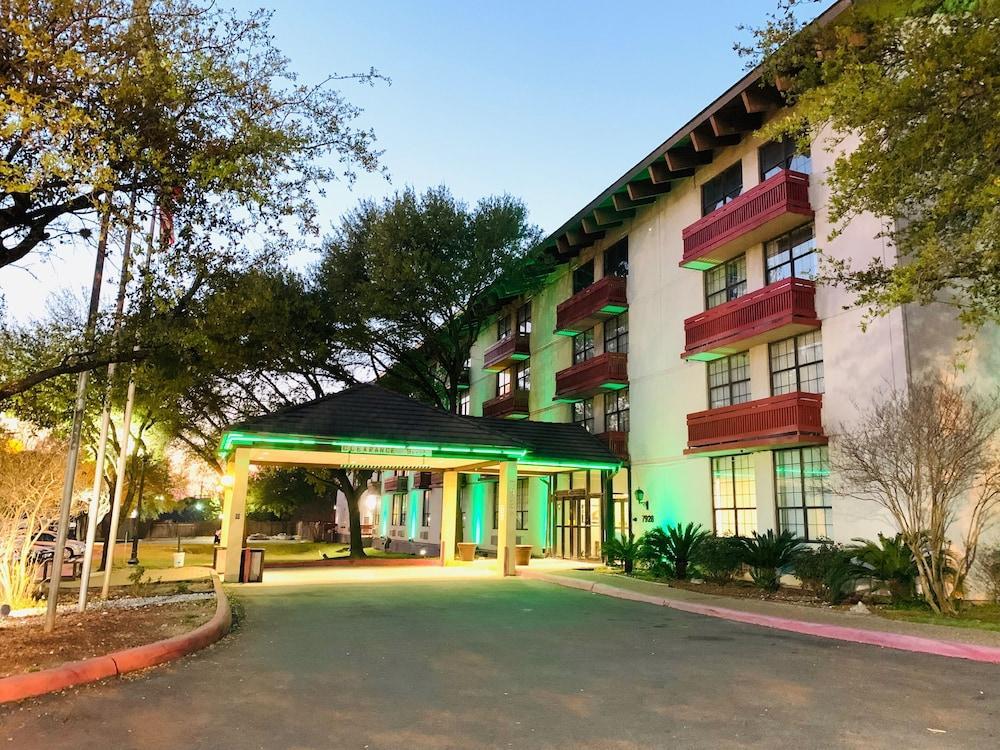 Quality Inn & Suites Austin North Екстериор снимка