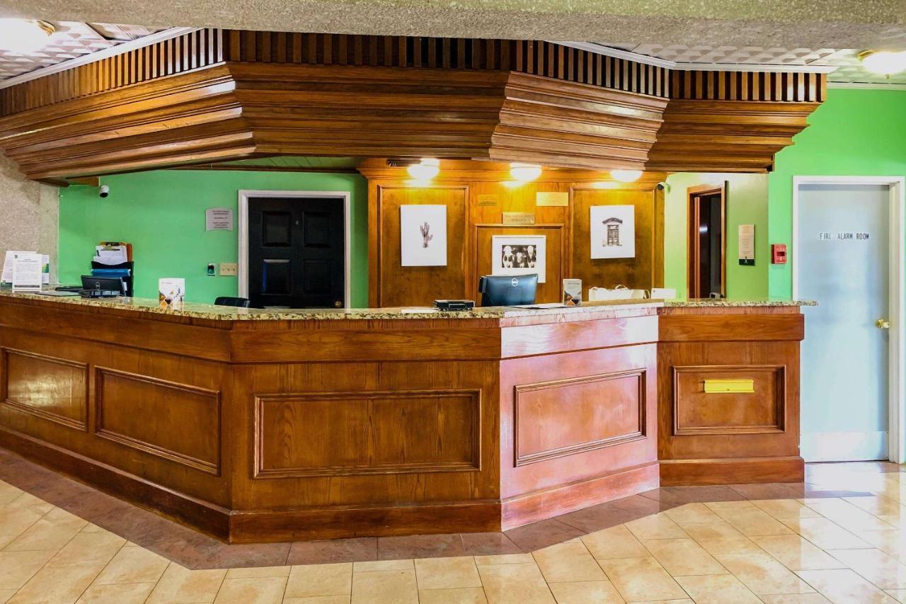 Quality Inn & Suites Austin North Екстериор снимка