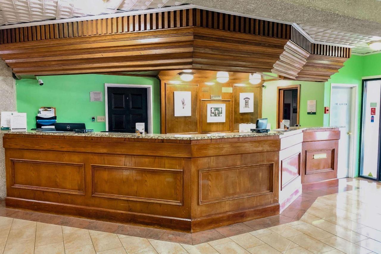 Quality Inn & Suites Austin North Екстериор снимка