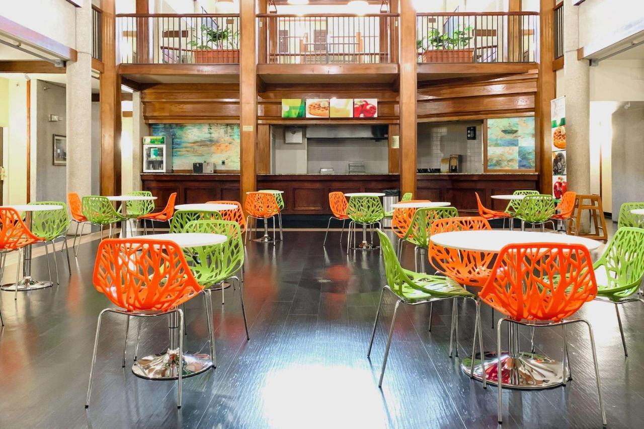 Quality Inn & Suites Austin North Екстериор снимка